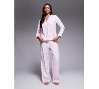 Boux Avenue - Pigiama in pile composto da top a maniche lunghe e pantaloni con stampa a quadretti con fiocchi con borsa-Multicolore 46