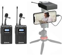 Boya By-WM8 Pro-K2 UHF Dual-Channel Wireless Microfono System con un ricevitore e due trasmettitori