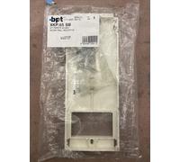BPT 61813500 BPT 61813500 XKP/85 BB KIT PARETE PER CITOFONO XC/200 BIANCO