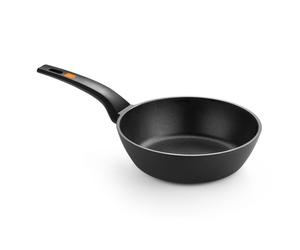 BRA Efficiente padella antiaderente adatta all'induzione 28 cm