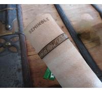bracciale in pelle marrone polsino fatto a mano braccialetto in cuoio surfista