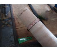 bracciale in pelle marrone polsino fatto a mano braccialetto in cuoio surfista