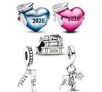 Braccialetto/collana delicato e romantico della serie di laurea, con ciondoli a forma di cuore, tocco di laurea e rotolo, pieno di significato cerimoniale, un regalo di laurea creativo e versatile per