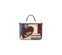 Braccialini Amy Patchwork Borsa a mano piccola Amy Patchwork in un raffinato mix di beige, polvere, azzurro e vinaccia. Il maxi cuore frontale con logo ricamato, le micro-borchie e i dettagli