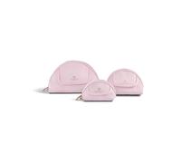 Braccialini Milly Kit composto da tre trousse in nylon, leggere e resistenti, pensate per accompagnarti in viaggio o nella quotidianità con praticità e stile. Il design rosa è illuminato dai profili