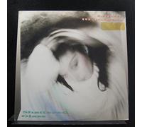 Branigan Laura - SHATTERED GLASS/STATUE IN THE RAIN
