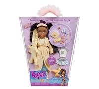 Bratz Slumber Party - Bambola alla moda Sasha - Con 2 set di pigiami, peluche e accessori - Per bambini e collezionisti