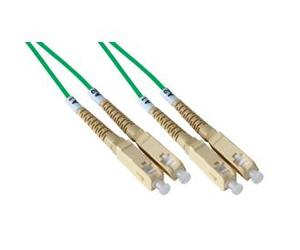 Bretelle di permutazione bifibra multimodali 50/125 OM2 fornite terminate su entrambi lati con connettori SC, adatte alla connessione tra apparati attivi, pannelli ottici e box di terminazione ottica.