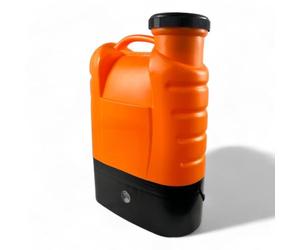 Briconess.com Pompa irroratrice 16 litri a spalla con azionamento a batteria e regolatore di pressione