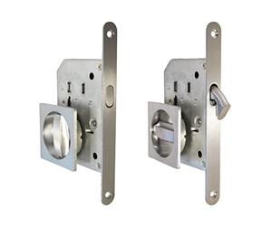BricoShopping set MANIGLIE per PORTA interna in legno A SCOMPARSA SCORREVOLE KIT con SERRATURA ad INCASSO GANCIO nottolino cieca bocchetta acciaio (Quadrato C/Serratura, Cromo Satinato)
