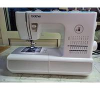 Brother XT37VP2 - Macchina da Cucire, 28,50 x 53,50 x 43 cm, Colore: Bianco/Blu