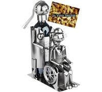 Brubaker Portabottiglia da Vino Badante con Sedia a Rotelle - Scultura in Metallo con Sedia a Rotelle - Regalo di Vino per Persone in Sedia a Rotelle, Infermieri e Assistenti Anziani con Carta Regalo