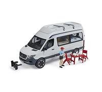 bruder 02672 - Camper Mercedes Benz Sprinter con Autista, Set Giocattolo da Campeggio con Tavolo e stoviglie
