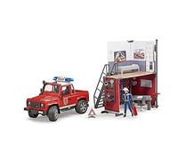 Bruder 62701 Stazione dei Pompieri con Land Rover - Giocattolo - Scala 1:16