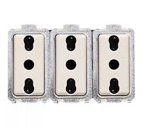 BTICINO MAGIC PRESA TRIPLEX BIPASSO 2P+T 10/16A 5180/3