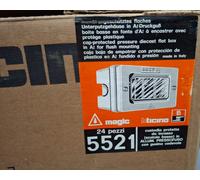 Bticino 5521 custodia protetta da incasso alluminio pressofuso guaina cedevole