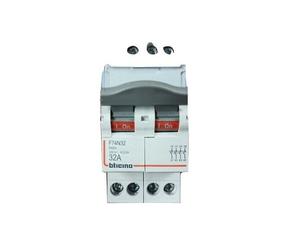 BTicino F74N32 Sezionatore Modulare 32A 4P 2 Moduli