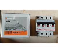BTICINO - Interruttore automatico magnetotermico 4 poli 20A 25K (4x20A)