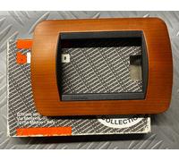 Placca 3 Moduli Ciliegio Living International - Bticino L4803LCA