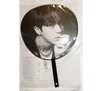 BTS ARIRANG JIN Uchiwa Image Picket Charm acrilico World Tour ufficiale HYBE