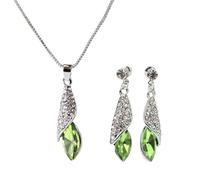 BUBEFSKD Scintillante Set Gioielli Unici. Delicata Collana Con Ciondolo A Goccia E Orecchini. Struttura In Lega Adatta Per L'uso Quotidiano. Orecchini Per Collane Da Matrimonio