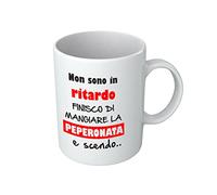 Bulabadoo Tazza Divertente - Non Sono in Ritardo Finisco di Mangiare la Peperonata e Scendo - Comici Italiani - Citazioni Film - Idea Regalo Amico