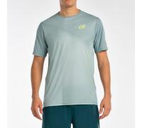 Bullpadel Maglietta leggera per l'allenamento e le partite La T-shirt Bullpadel Lagar offre la combinazione ideale di comfort, funzionalità e stile sportivo. Il materiale leggero e traspirante allonta
