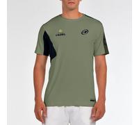 Bullpadel Comfort e Stile per il Tuo Gioco di Padel Scopri la t-shirt Bullpadel, un capo essenziale per ogni amante del padel. Progettata per garantire massima libertà di movimento grazie alla combina