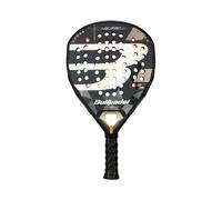 Bullpadel Scopri la Potenza della NEURON 02 La Bullpadel NEURON 02 è la scelta ideale per giocatori avanzati che cercano controllo e precisione nel gioco del padel. Grazie alla sua forma ibrida e alla