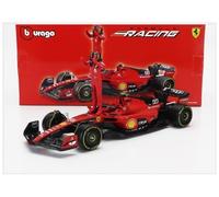 LECLERC FERRARI SF-23 con Figura Mod. Auto Formula 1 - 1/24 23cm DieCast Bburago