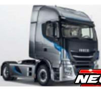 Burago Scala 1:43 Iveco S-WAY 570 Argento/Nero