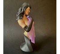 Busto In Resina Betty Page Dark Horse