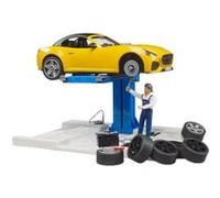 Autoservice con Roadster e Meccanico