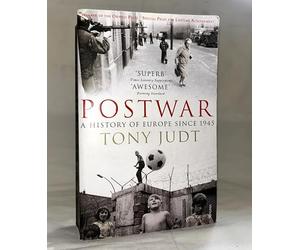 By Tony Judt Postwar: A History of Europe Since 1945 (New edition) [Paperback]