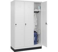 C + P Möbelsysteme C+P | Armadietto Classic PLUS | 3 scomparti | bianco traffico | largh 1200 mm | con zoccolino | serratura girevole