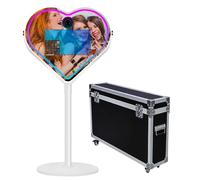Cabina fotografica a specchio con software APP Magic Selfie Station Shell Stand Photobooth macchina touch screen con luce RGB e trolley per eventi (bianco C, macchina per cabina fotografica)