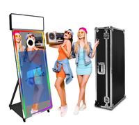 Cabina fotografica a specchio magico da 65 pollici con touch screen da 43 pollici Macchina per cabina fotografica a specchio mobile con custodia da volo per feste di matrimonio 65-43inch black