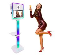 Cabina fotografica a specchio per fotocamera, stazione selfie DSLR, supporto con touch screen da 15,6", luce RGB e custodia per il noleggio di eventi (bianco, 15,6 pollici)