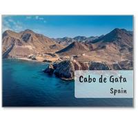 Calamita da frigorifero con costa irregolare di Cabo De Gata, Almeria, Spagna