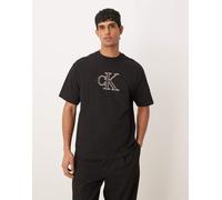 Calvin Klein Jeans - Elevated - T-shirt nera con logo cucito al centro sul davanti-Nero 44