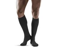 Calzini a compressione per favorire la circolazione durante un lunga giornata se