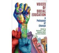 Cameron White Voices of Social Education (Tascabile)
