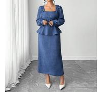 Camicia elegante da donna taglie forti in stile coreano di alta gamma, con colletto quadrato, maniche lunghe, vita segnata e linea ad A, decorata con fiori tridimensionali, abbinata a una gonna dritta