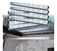 Canale di drenaggio lineare con griglie, trincea a profilo profondo per un efficiente drenaggio dell'acqua in applicazioni vialetti e patio