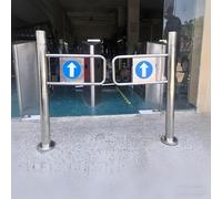 Cancello di sicurezza automatico dell'oscillazione di rimbalzo 1Way per parchi e biblioteche della porta di accesso dell'acciaio inossidabile regolabile 130cm/51.2in durevole & barriera sicura