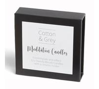 Candele da meditazione di Cotton & Grey. The Power of Om... 12 candele in cera d'api pura e un supporto in ceramica per aiutare il relax, la consapevolezza e il benessere