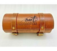 Capo indiano inciso sulla borsa degli attrezzi per motociclette capo indiano ...