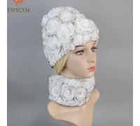 Cappelli invernali da donna Set Berretti elastici in vera pelliccia di coniglio Cappello Sciarpa Set Caldo da donna Addensare Cappello con fiore rosa Morbido antivento Elegante