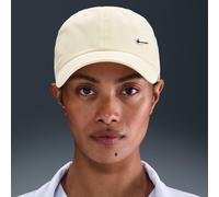 Cappello essenziale con Swoosh in metallo Nike Dri-FIT Club - Marrone