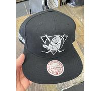 Cappello Snapback Mitchell & Ness Anaheim Ducks Nero E Bianco